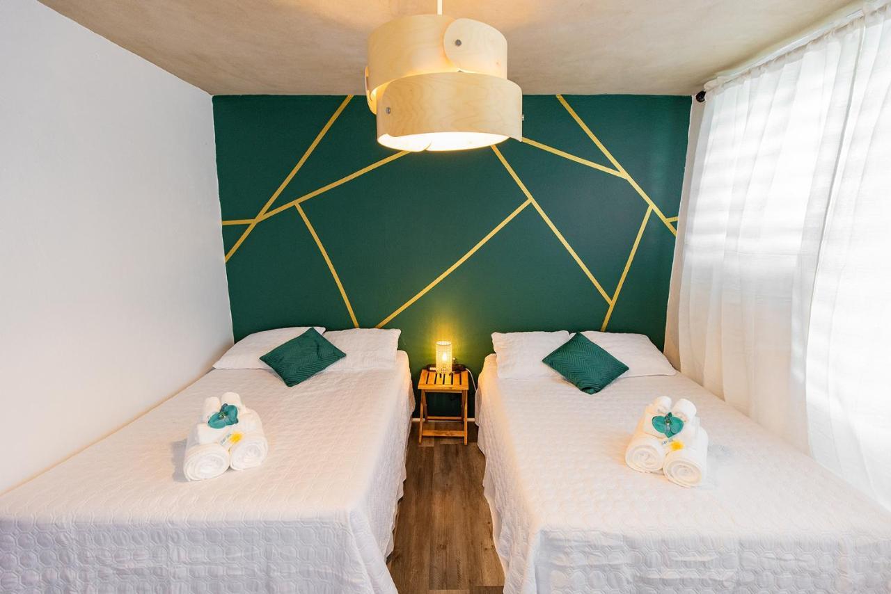 Vieques Tropical Guest House Bagian luar foto