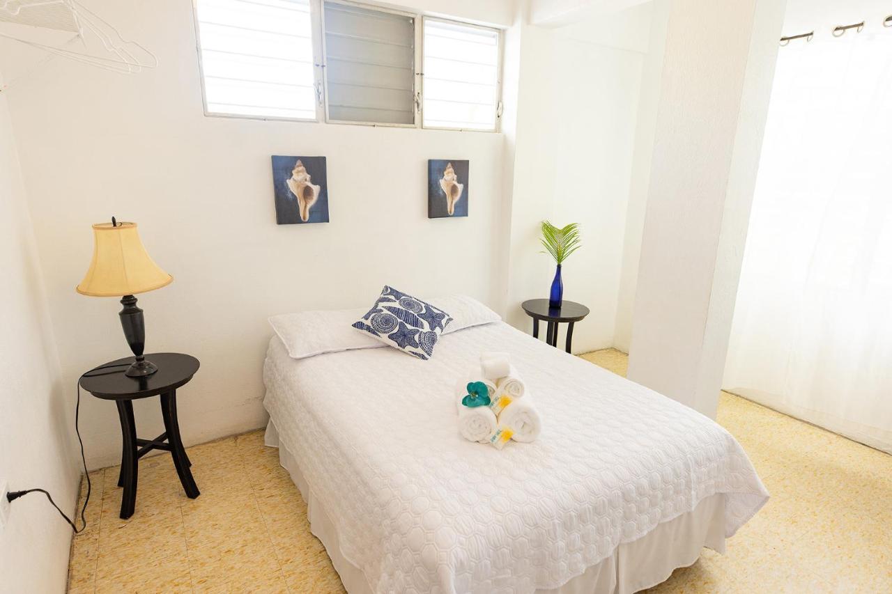 Vieques Tropical Guest House Bagian luar foto
